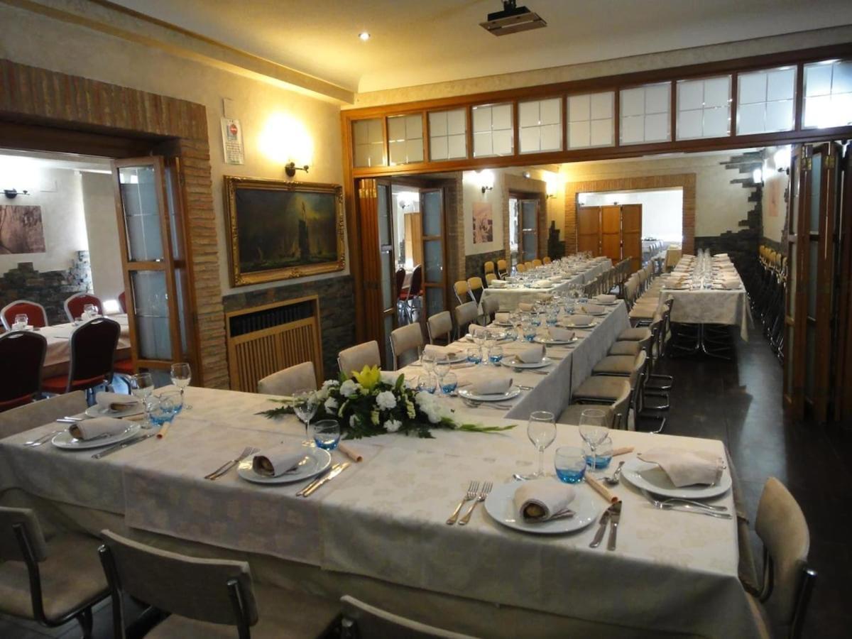 Hostal Real Пласенсия Экстерьер фото